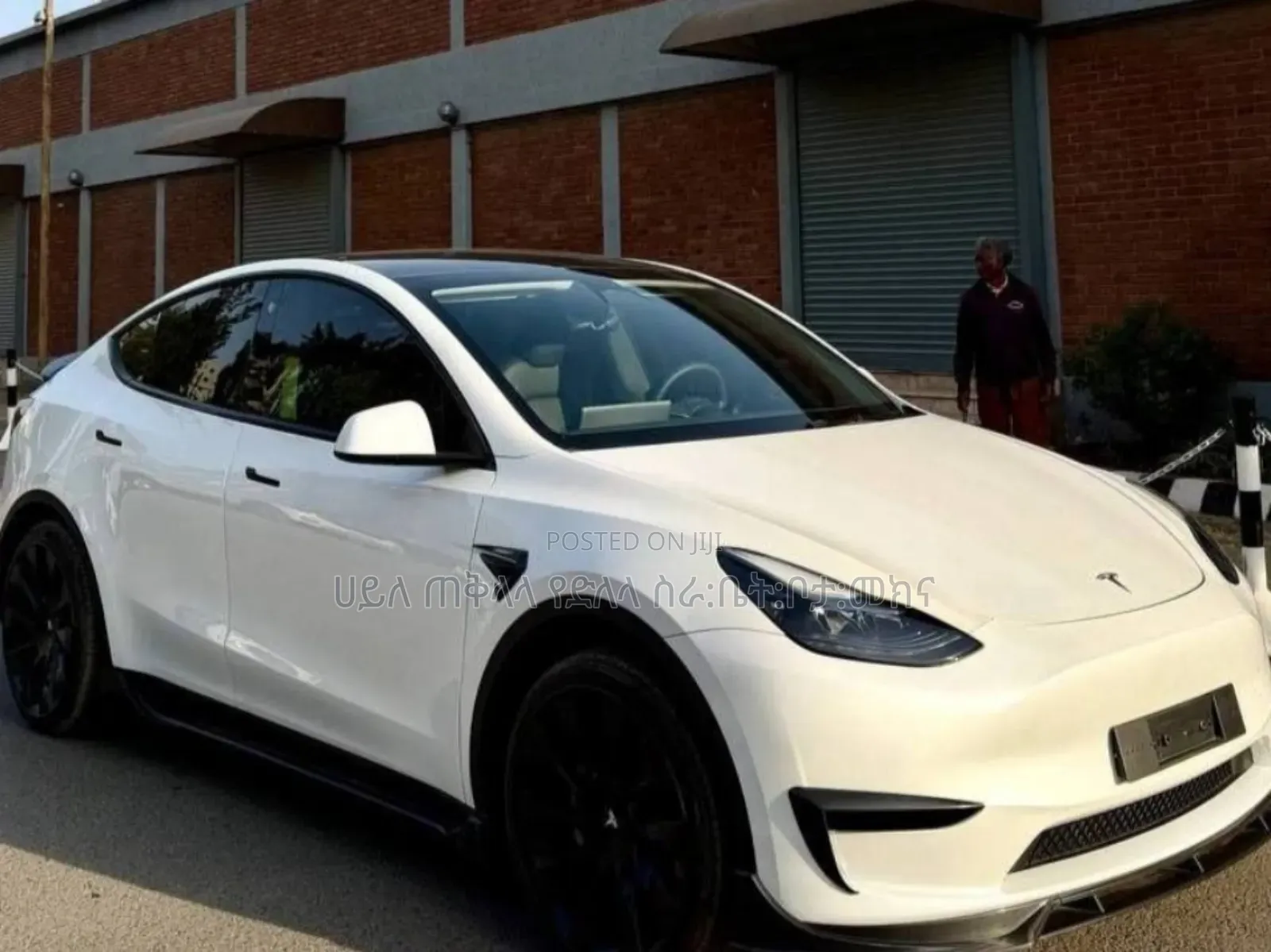 New Tesla Model Y 2023 Ivory