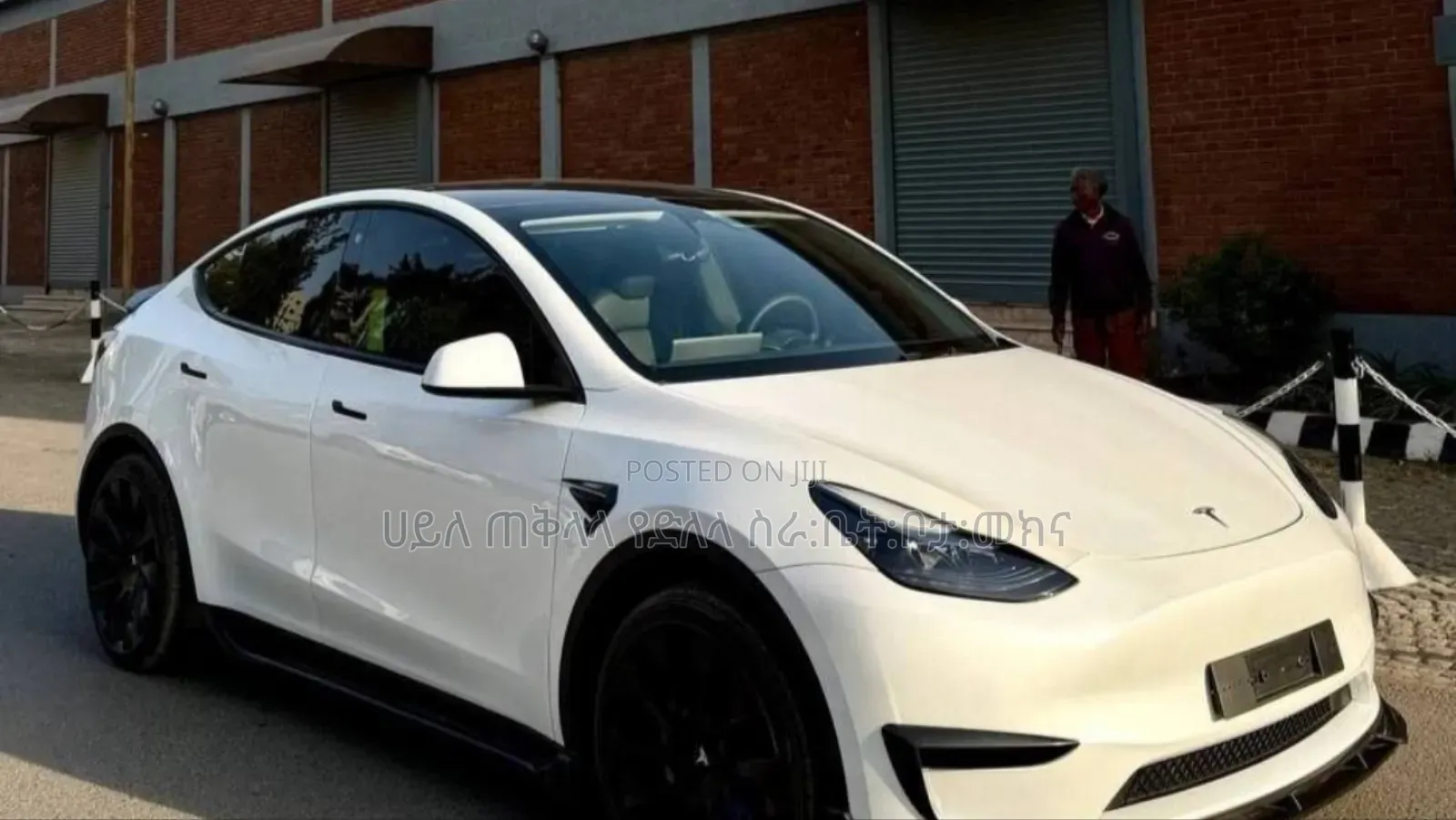 New Tesla Model Y 2023 Ivory