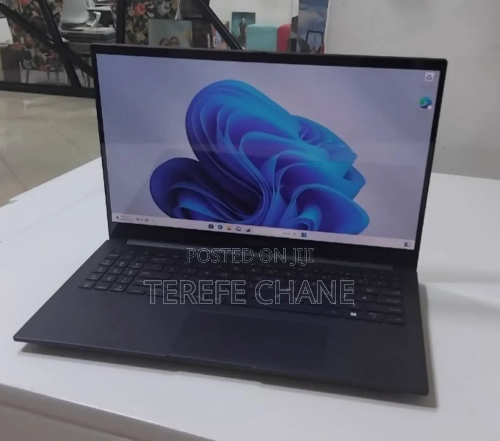 New Laptop Asus VivoBook 15 X505BA 16GB Intel Core i5 SSD 512GB