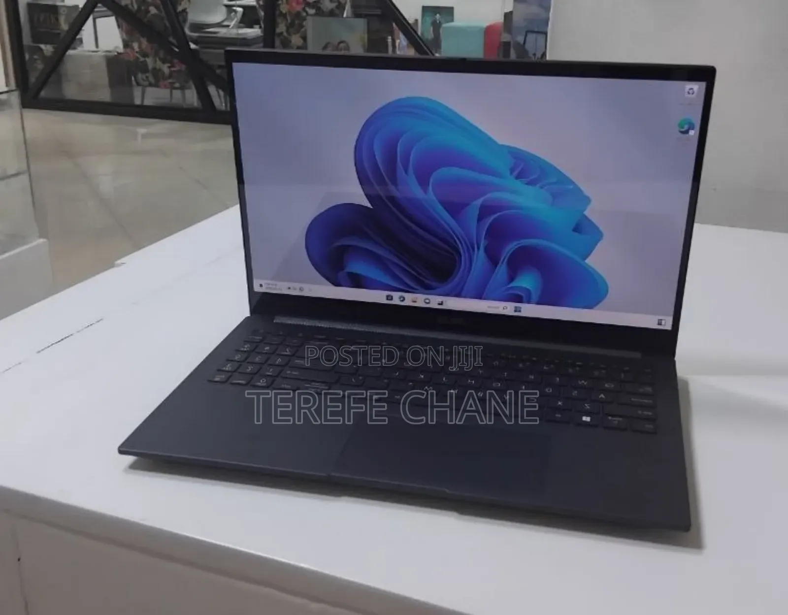 New Laptop Asus VivoBook 15 X505BA 16GB Intel Core i5 SSD 512GB