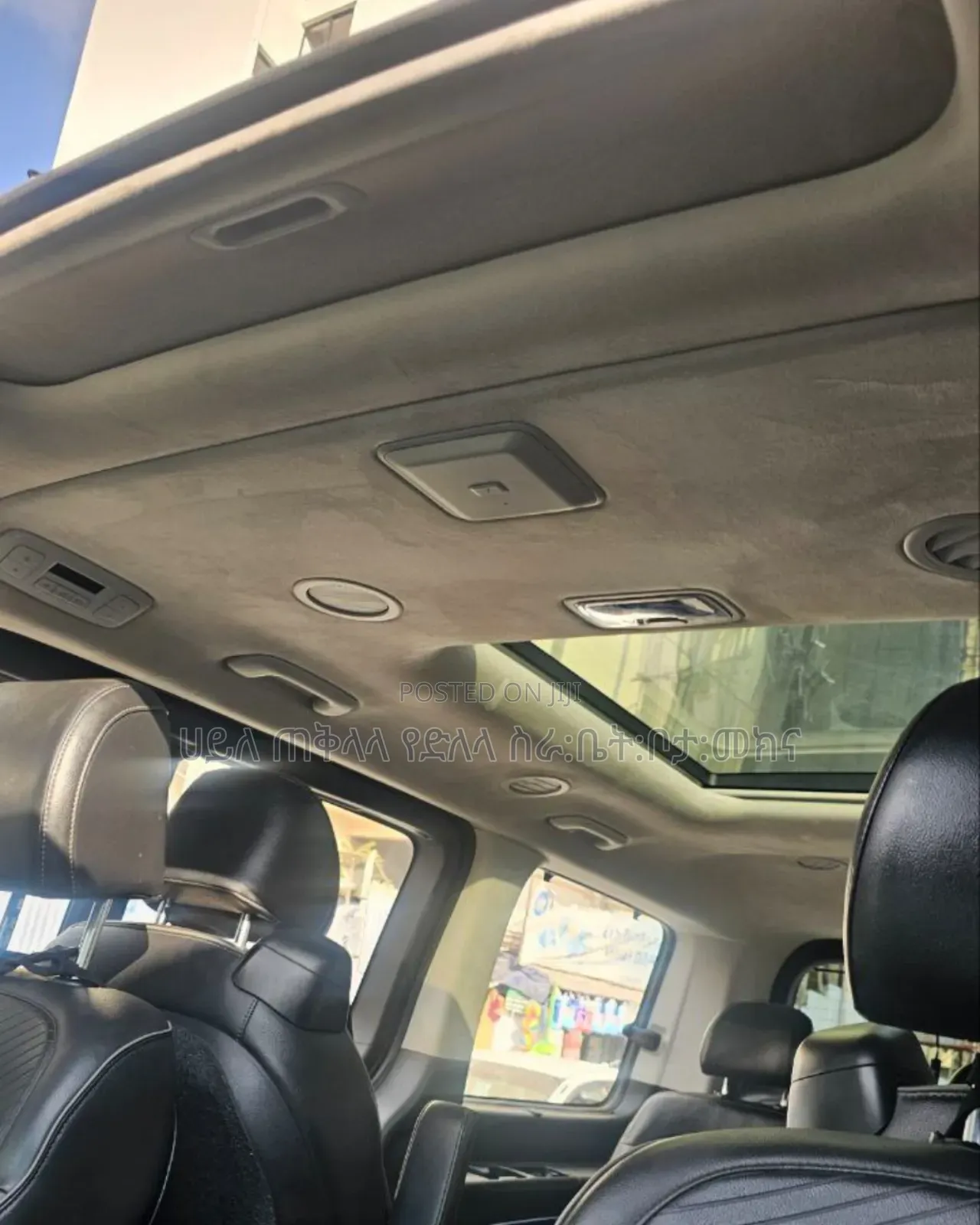 Hyundai Staria 2023 Black