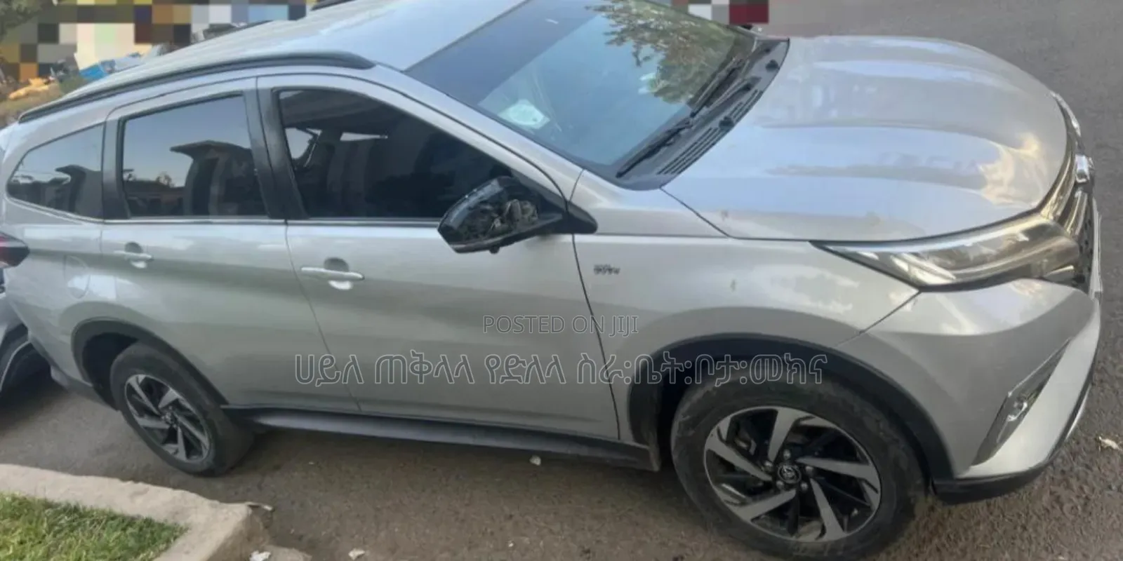 Toyota Rush 2022 Silver