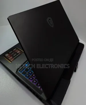 New MSI Vector 16 HX AI A2XWIG 32GB Intel Core Ultra 7 eMMC 512GB