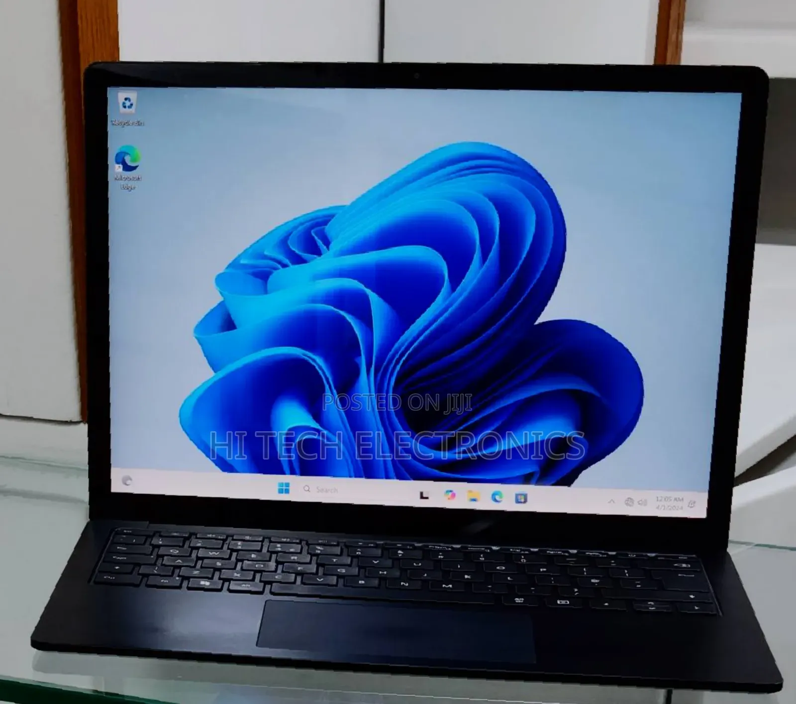 New Laptop Microsoft Surface Laptop 4 16GB Intel Core i7 SSD 512GB