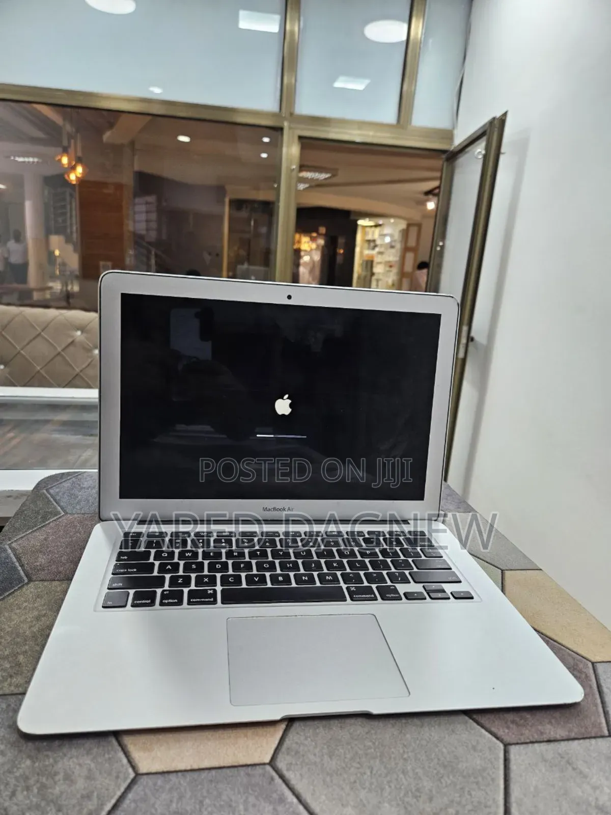 New Laptop Apple MacBook Air 2017 8GB Intel Core i7 SSD 256GB