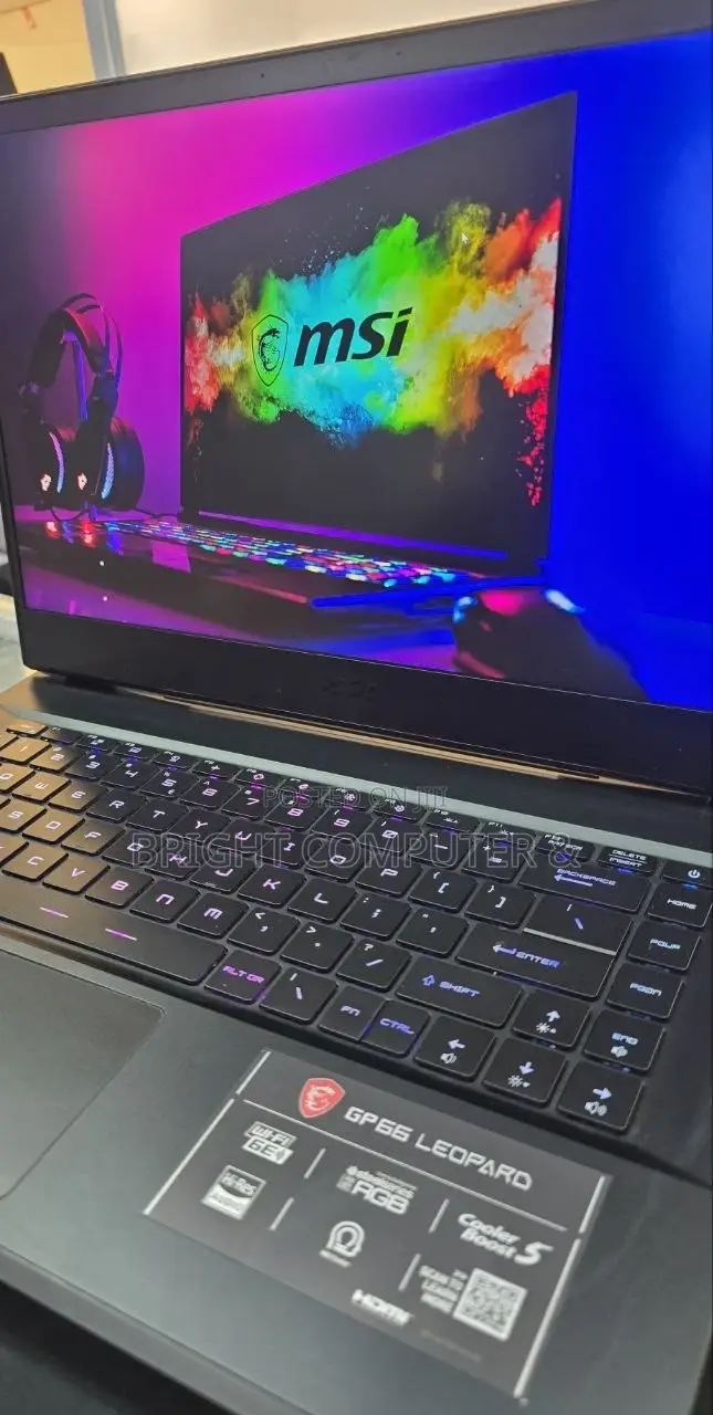 New Laptop MSI GP75 Leopard 16GB Intel Core i7 SSD 1T