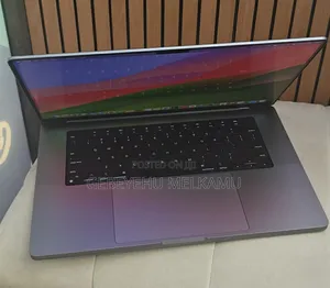 New Laptop Apple MacBook Pro 2021 M1 32GB Apple M1 SSD 512GB