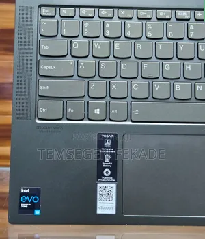 New Laptop Lenovo Yoga 7i 16GB Intel Core i5 SSD 512GB