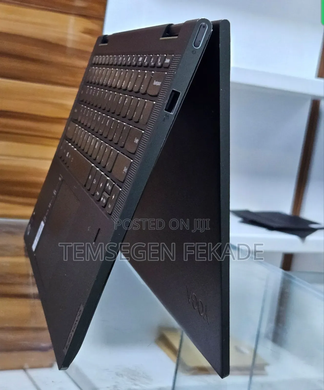 New Laptop Lenovo Yoga 7i 16GB Intel Core i5 SSD 512GB