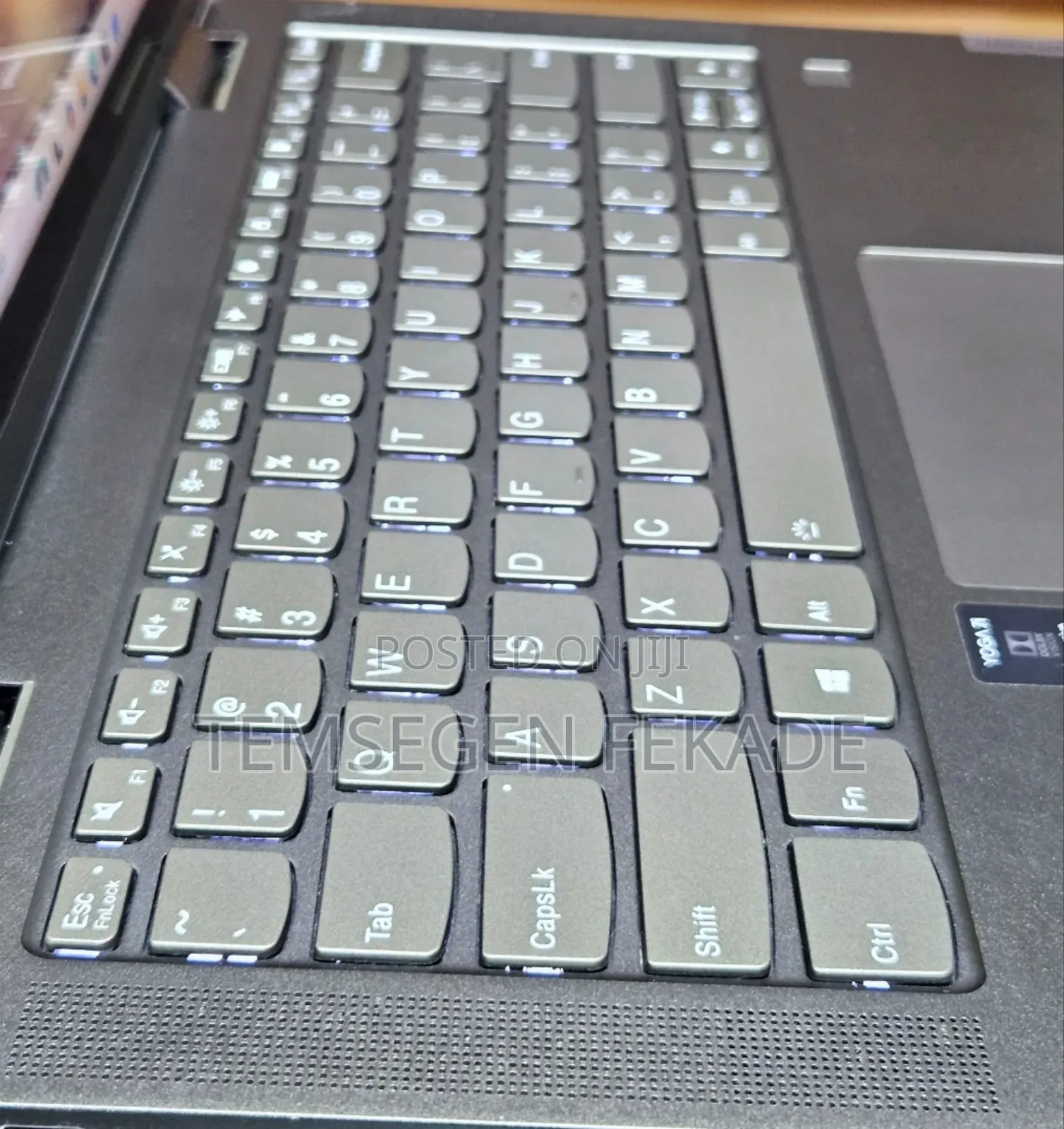 New Laptop Lenovo Yoga 7i 16GB Intel Core i5 SSD 512GB