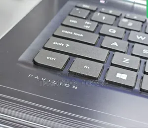 New Laptop HP Pavilion 14 8GB Intel Core i5 SSD 256GB