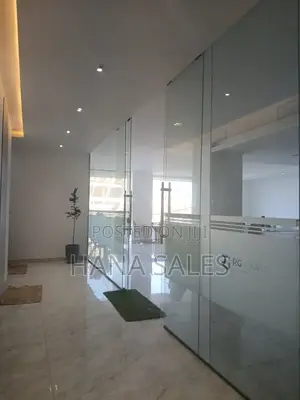 አድስ ተሰርቶ በተጠናቀቀዉ መንገድ ላይ የሱቅ ባለቤት ይሁኑ