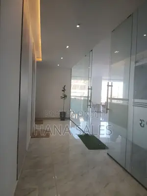 አድስ ተሰርቶ በተጠናቀቀዉ መንገድ ላይ የሱቅ ባለቤት ይሁኑ