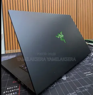 New Laptop Razer Blade 16GB Intel Core i7 SSD 512GB