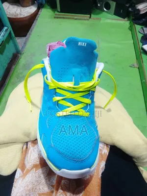 Nike Shoes for Women and Men's