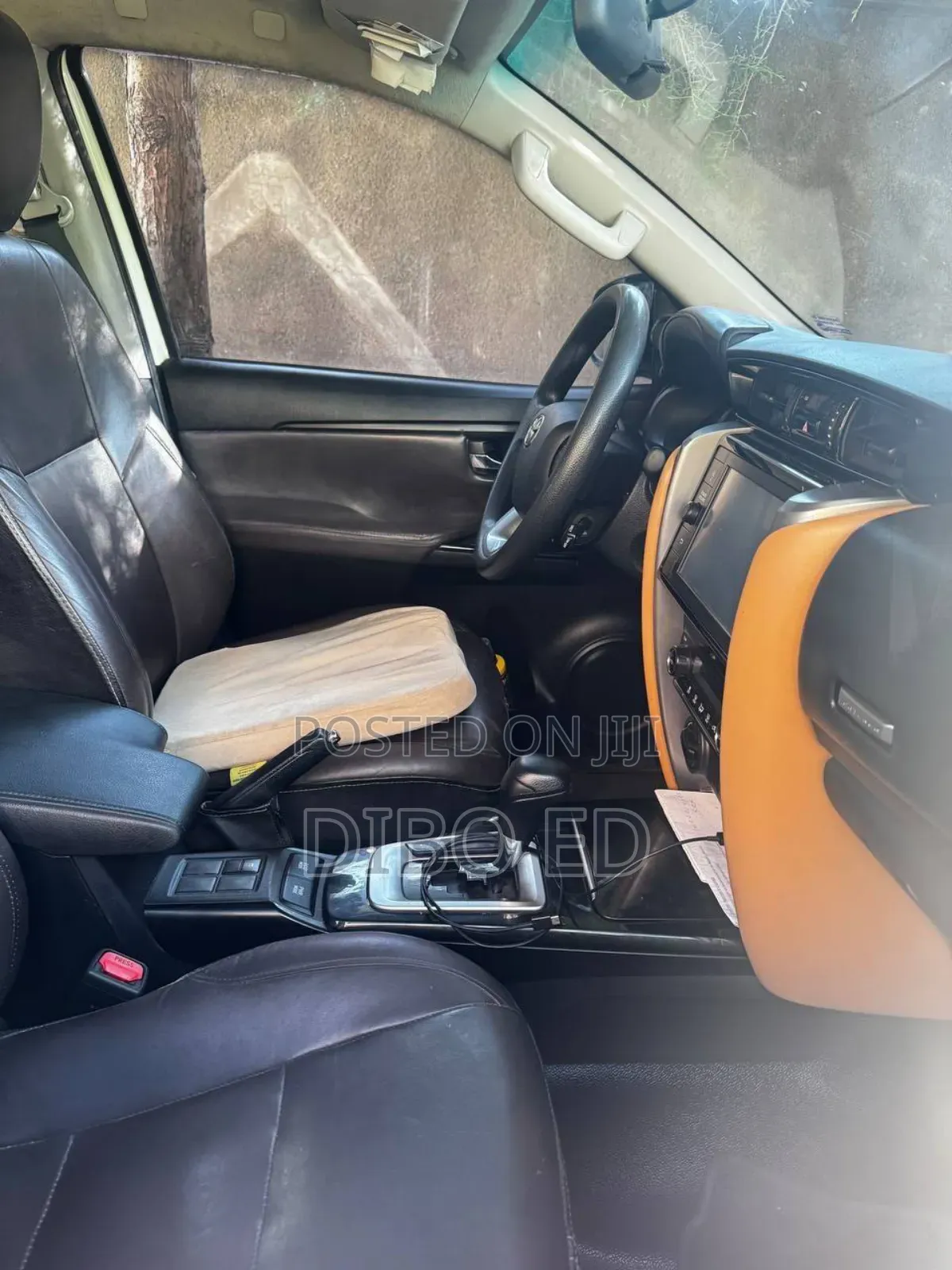 Toyota Fortuner 2.8 D AWD 2019 White