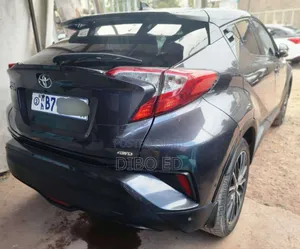 Toyota C-HR 2017 Gray