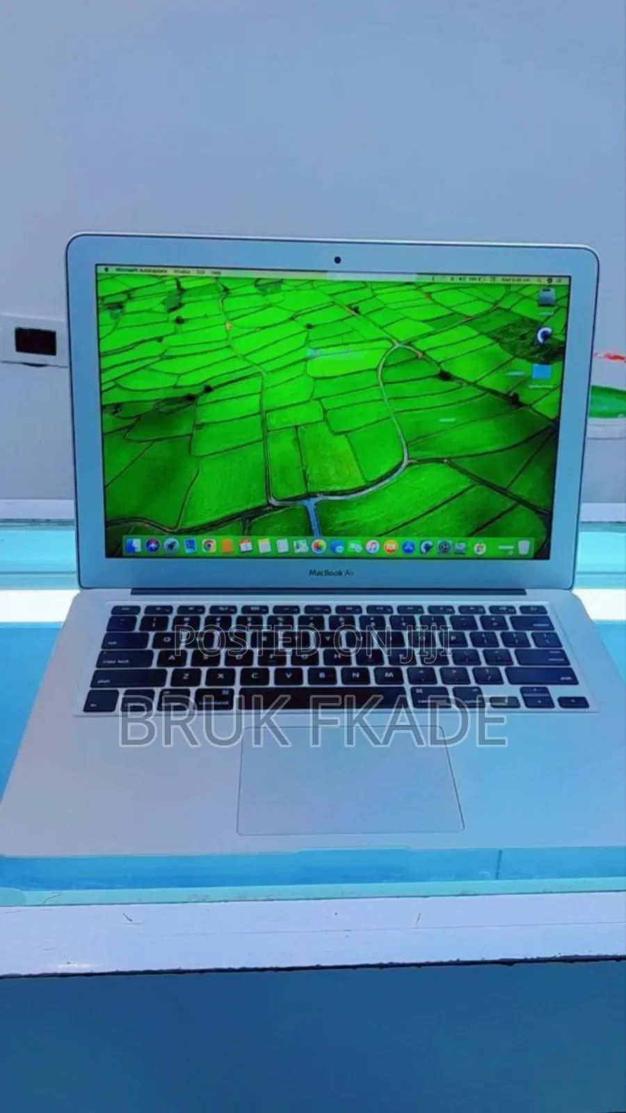 New Laptop Apple MacBook Air 2014 4GB Intel Core i5 SSD 256GB