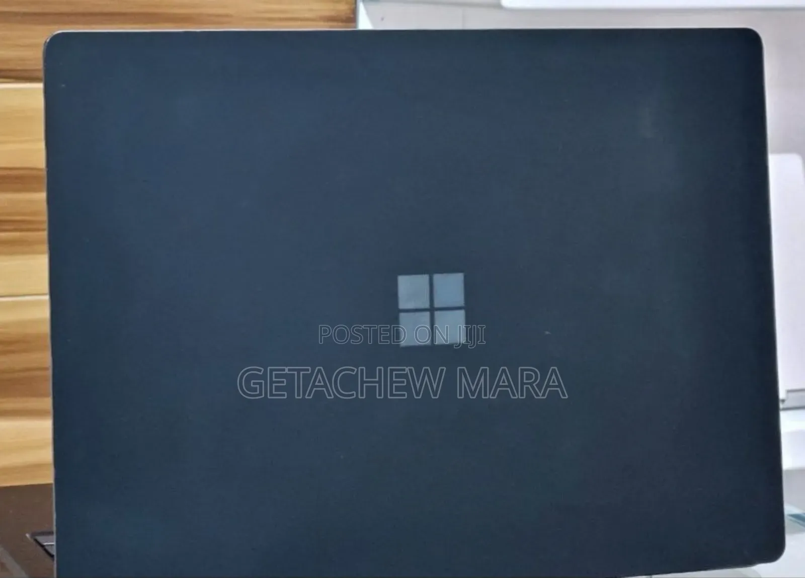 New Laptop Microsoft Surface 16GB Intel Core i7 SSD 256GB