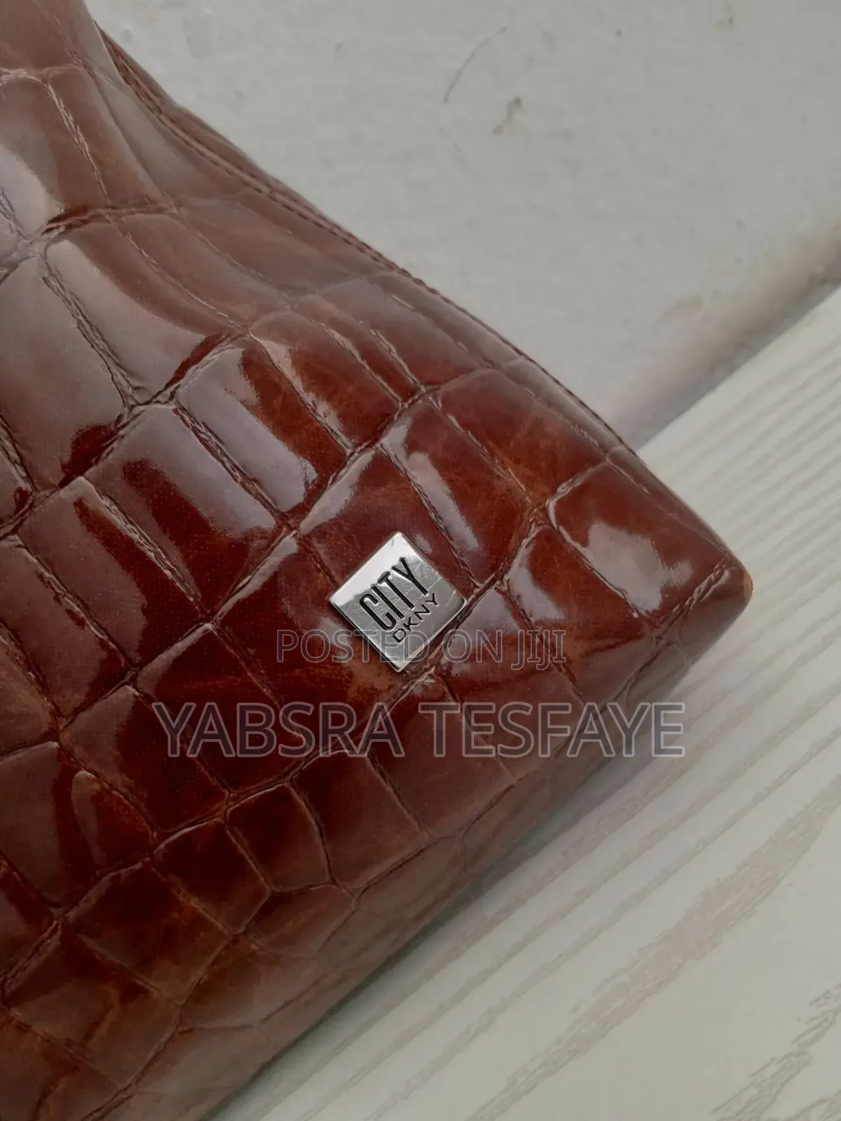 City Dkny Aalmost New Women's Bag