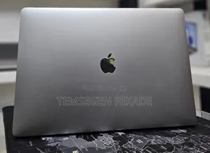 New Laptop Apple MacBook Pro 2019 16GB Intel Core i9 SSD 512GB