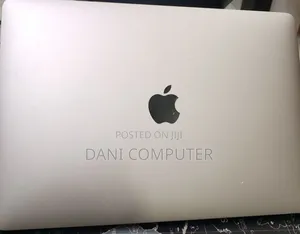 New Laptop Apple MacBook Pro M1 8GB Apple M1 Pro SSD 256GB