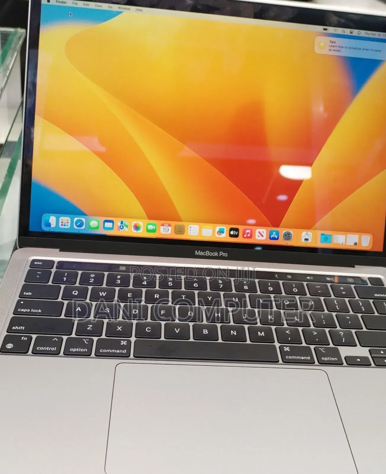New Laptop Apple MacBook Pro M1 8GB Apple M1 Pro SSD 256GB