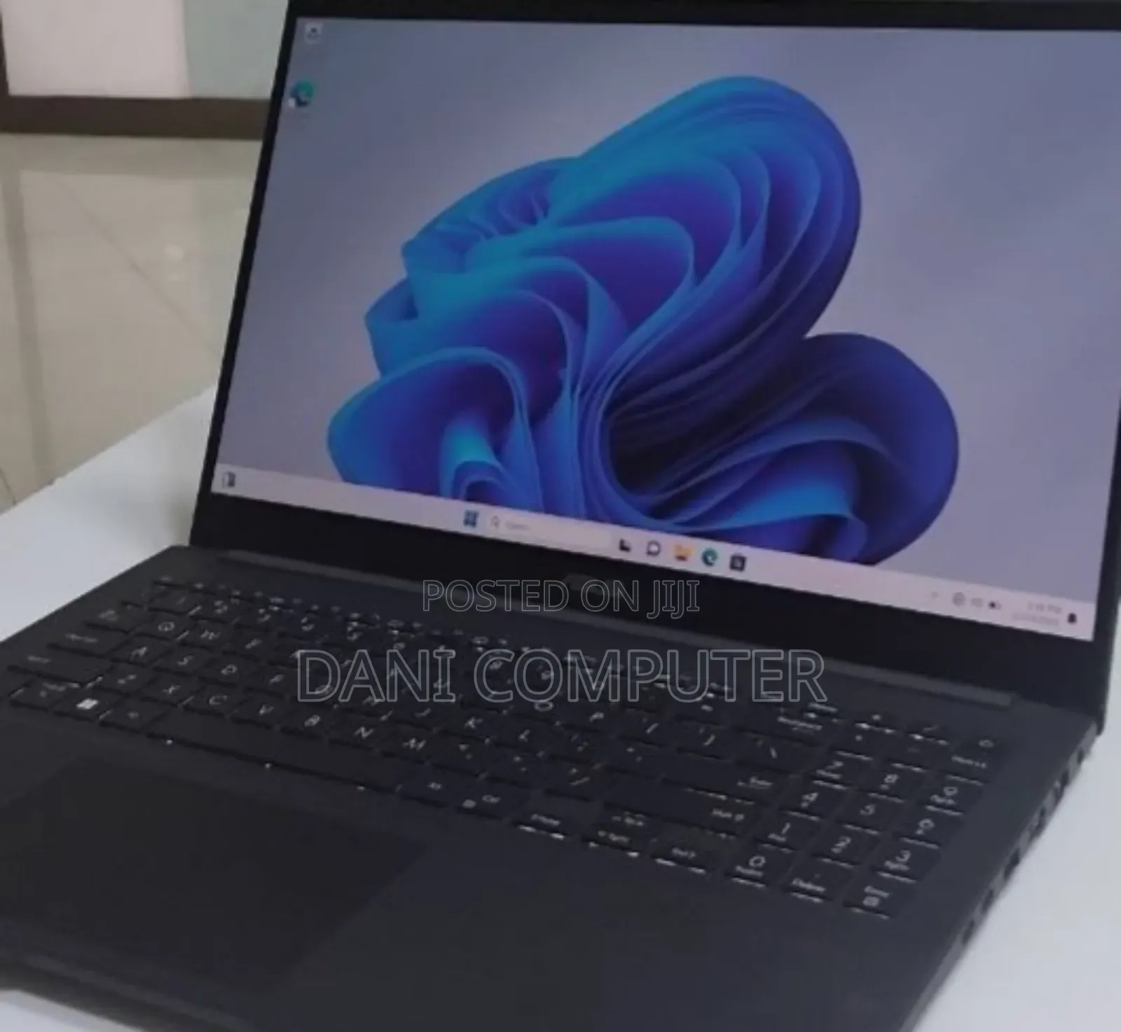 New Laptop Asus VivoBook Pro 15 N580VD 16GB Intel Core i9 SSD 512GB