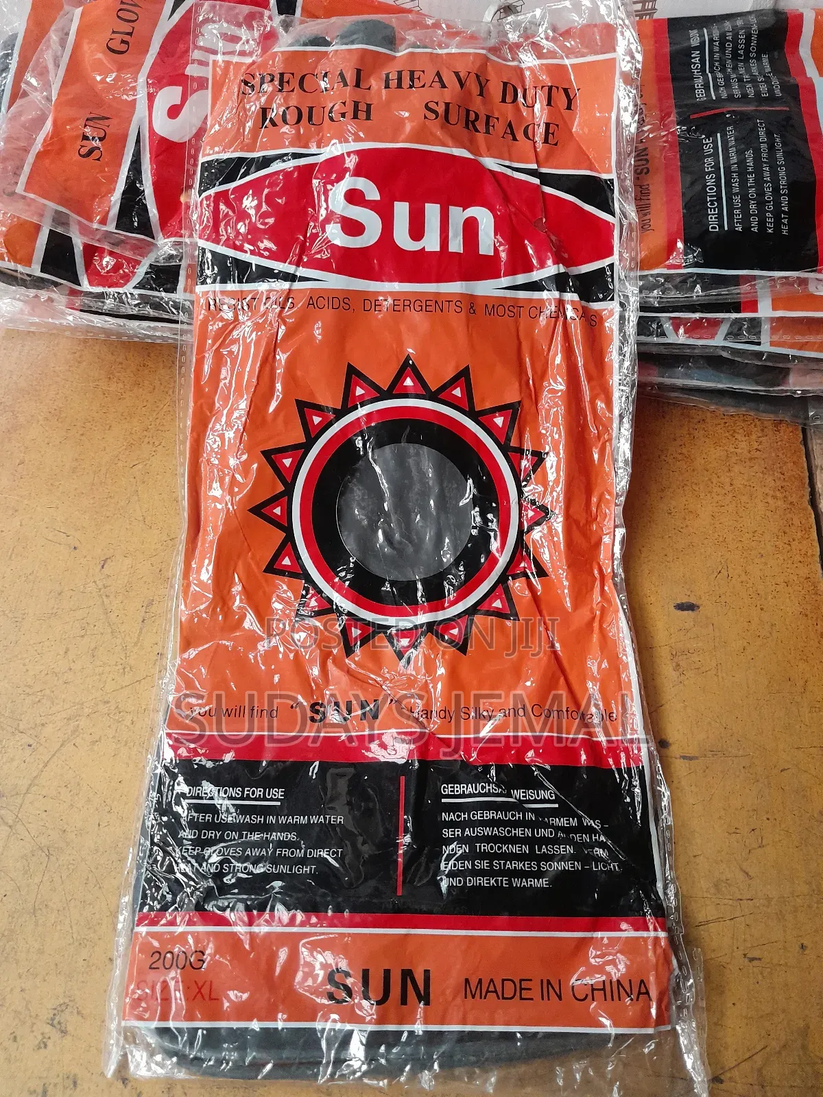 Sun Gloves for Less Chemical