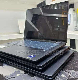 New Laptop HP OmniBook X Flip 14" 16GB Intel Core Ultra 7 SSD 1T