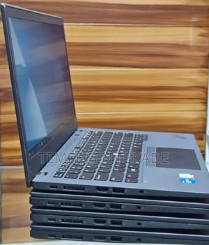 New Laptop Lenovo ThinkPad T14s G4 16GB Intel Core i5 SSD 512GB