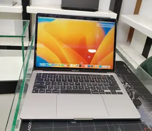 New Laptop Apple MacBook Pro 2020 M1 8GB Apple M1 SSD 256GB
