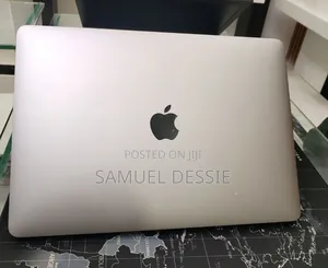 New Laptop Apple MacBook Pro 2020 M1 8GB Apple M1 SSD 256GB