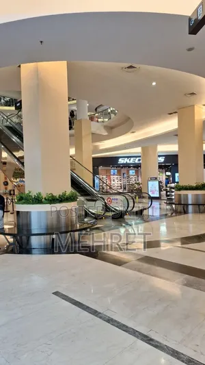 በ ቡልጋርያ አፍሪካ ህብረት ለሽያጭ የወጣ የንግድ ሱቅ