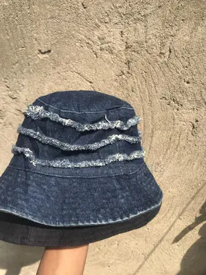Women’S Hat