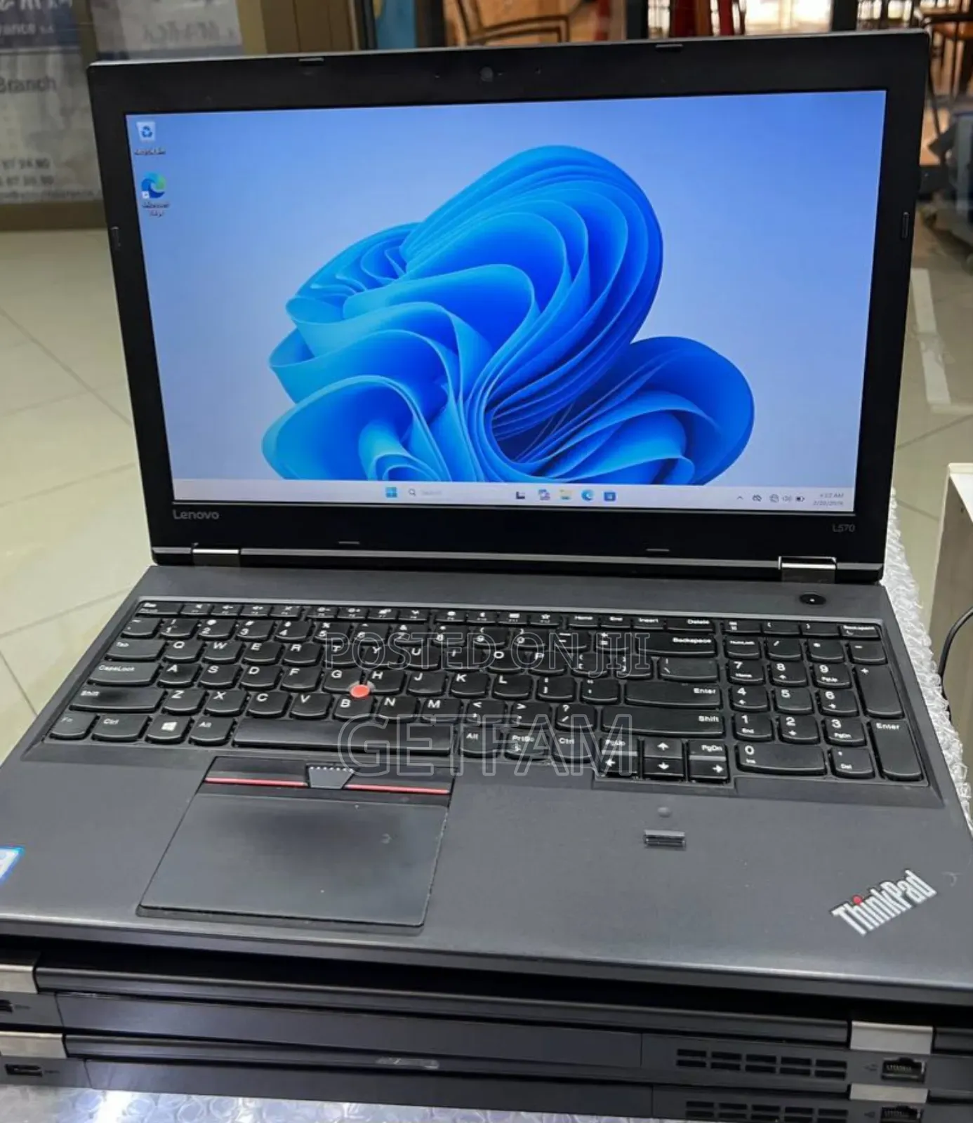 New Laptop Lenovo ThinkPad Yoga 8GB Intel SSD 256GB