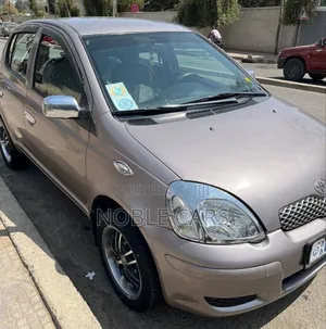 Toyota Vitz 2002 Brown