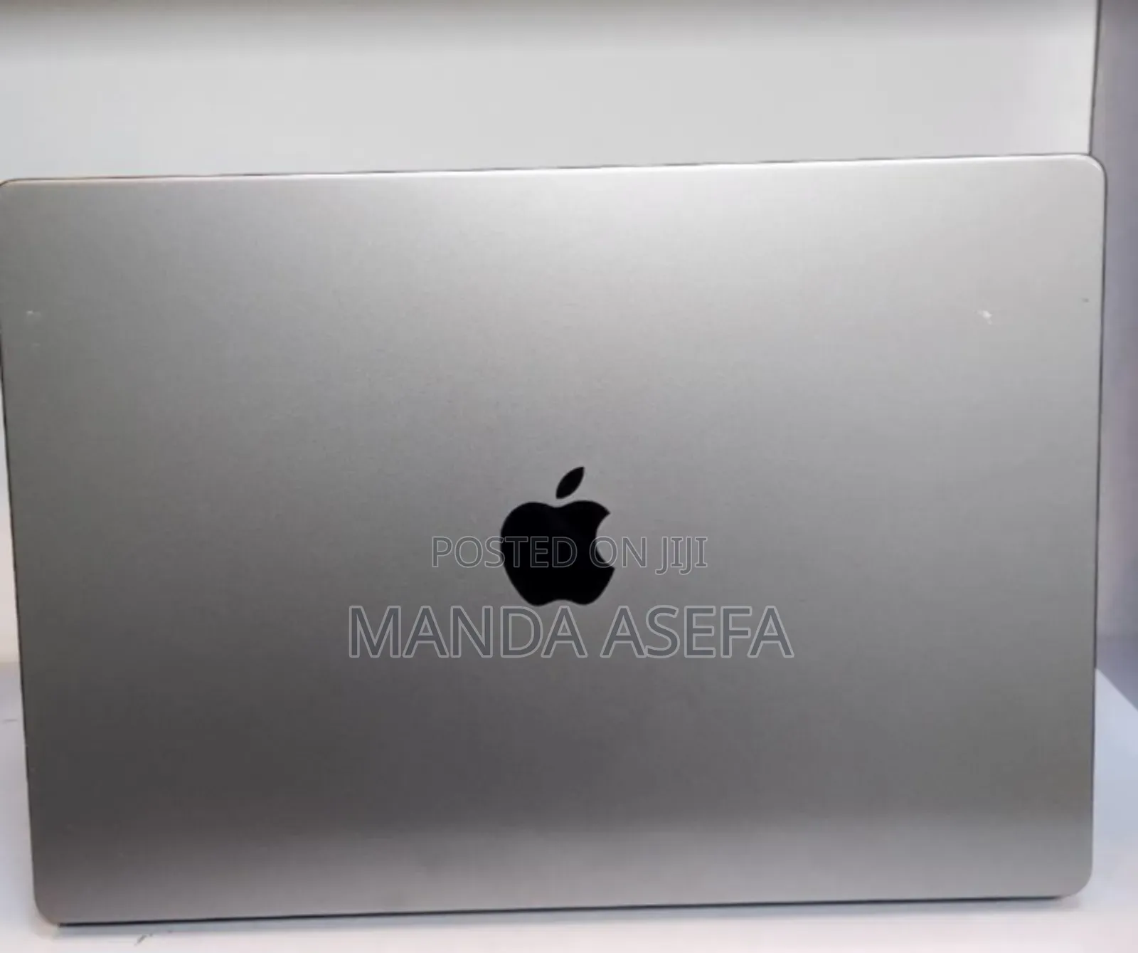 New Laptop Apple MacBook Pro M1 16GB Apple M1 Pro SSD 512GB