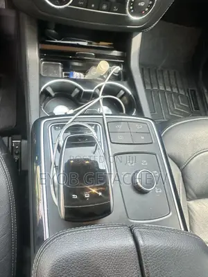 Mercedes-Benz GLE-Class 2016 Silver