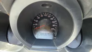 Toyota Hilux 2009 Gray