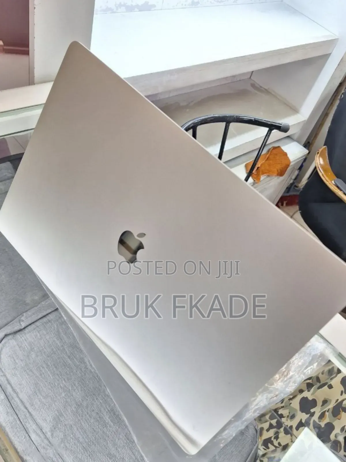 New Laptop Apple MacBook Pro 2019 64GB Intel Core i9 SSD 1T