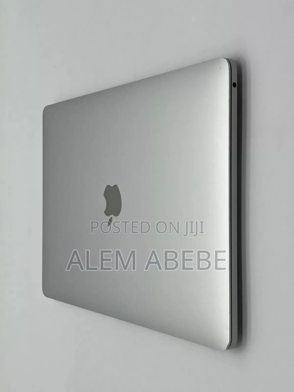 New Laptop Apple MacBook Pro 2017 16GB Intel Core i7 SSD 512GB