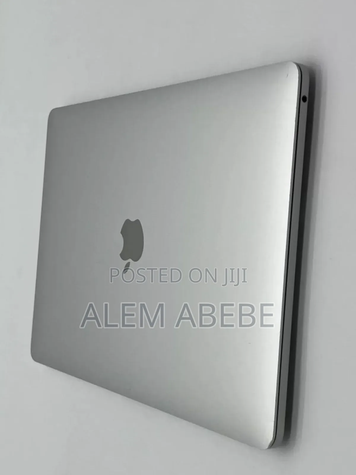 New Laptop Apple MacBook Pro 2017 16GB Intel Core i7 SSD 512GB