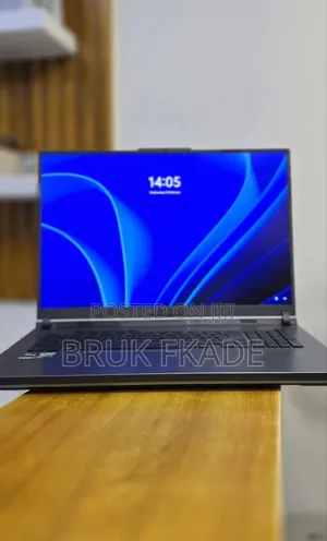 New Laptop Asus ROG Strix G16 G614 32GB Intel Core i9 SSD 2T