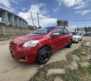 Toyota Yaris 2008 Red