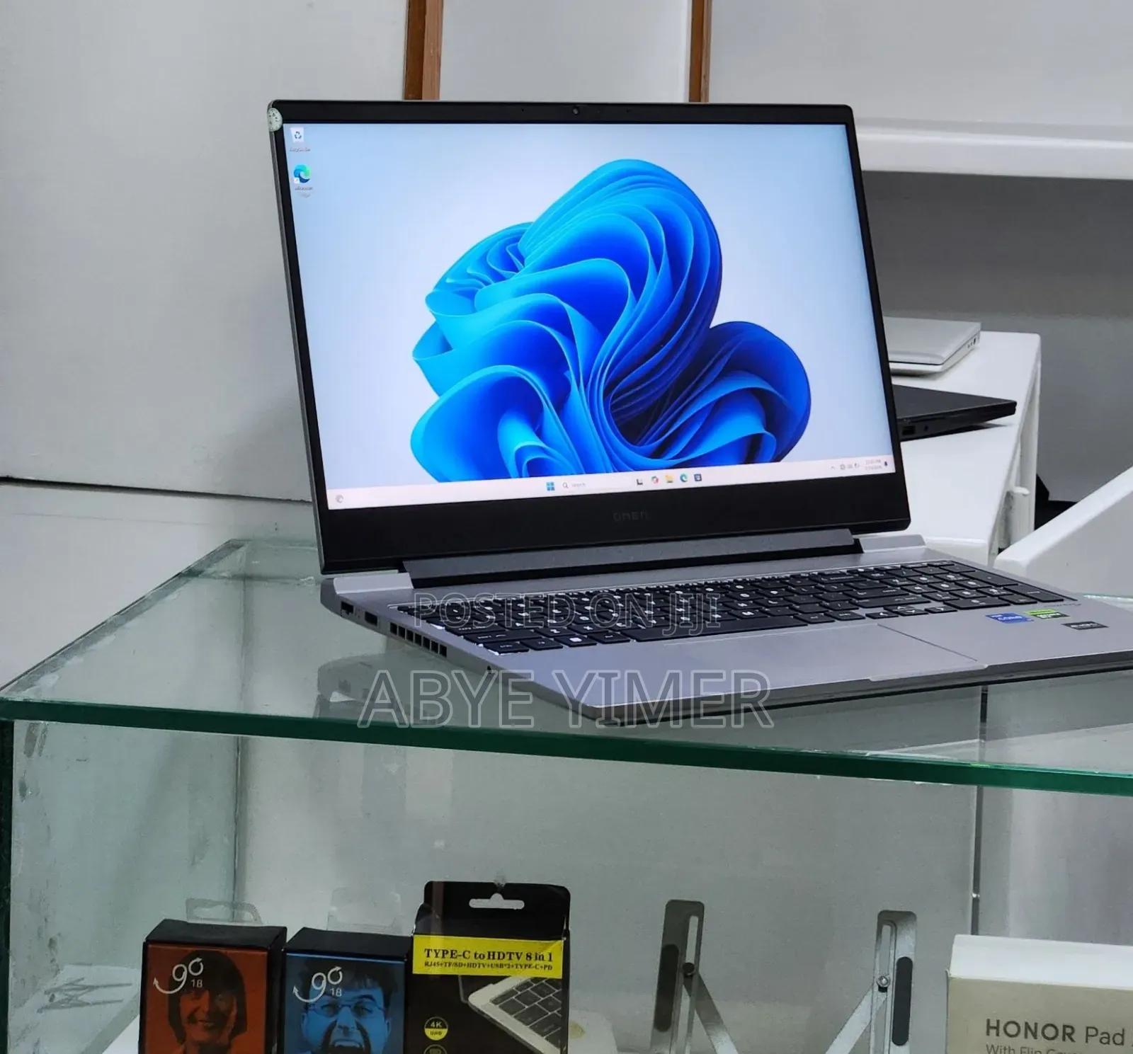 New Laptop HP Omen 15 16GB Intel Core i7 SSD 512GB