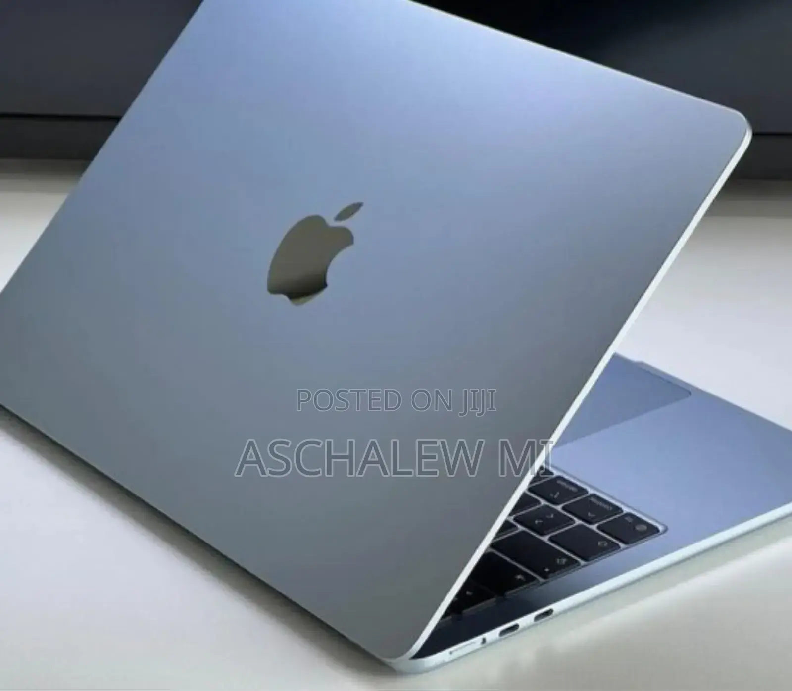 New Laptop Apple MacBook Air 2025 M4 13-inch 16GB Apple M4 SSD 256GB