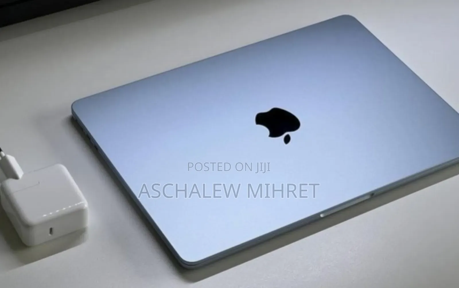 New Laptop Apple MacBook Air 2025 M4 13-inch 16GB Apple M4 SSD 256GB