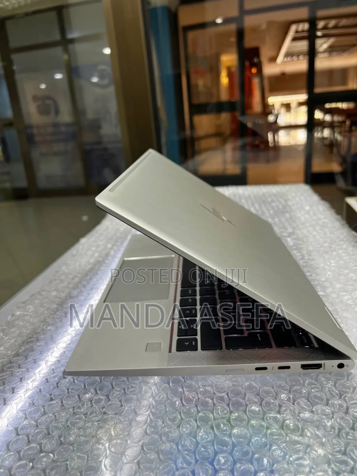 New Laptop HP EliteBook 830 G8 16GB Intel Core i7 SSD 512GB