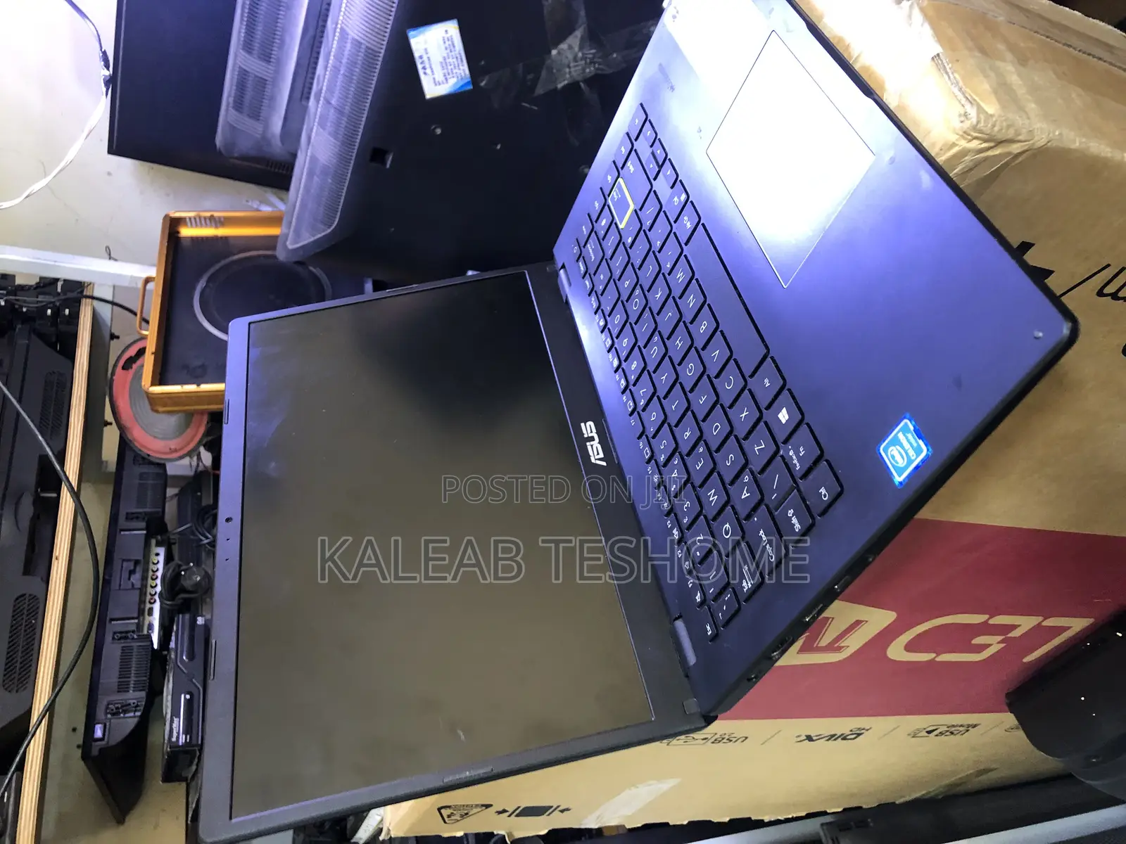 Laptop Asus Vivobook E410M 4GB Intel Celeron SSD 60GB